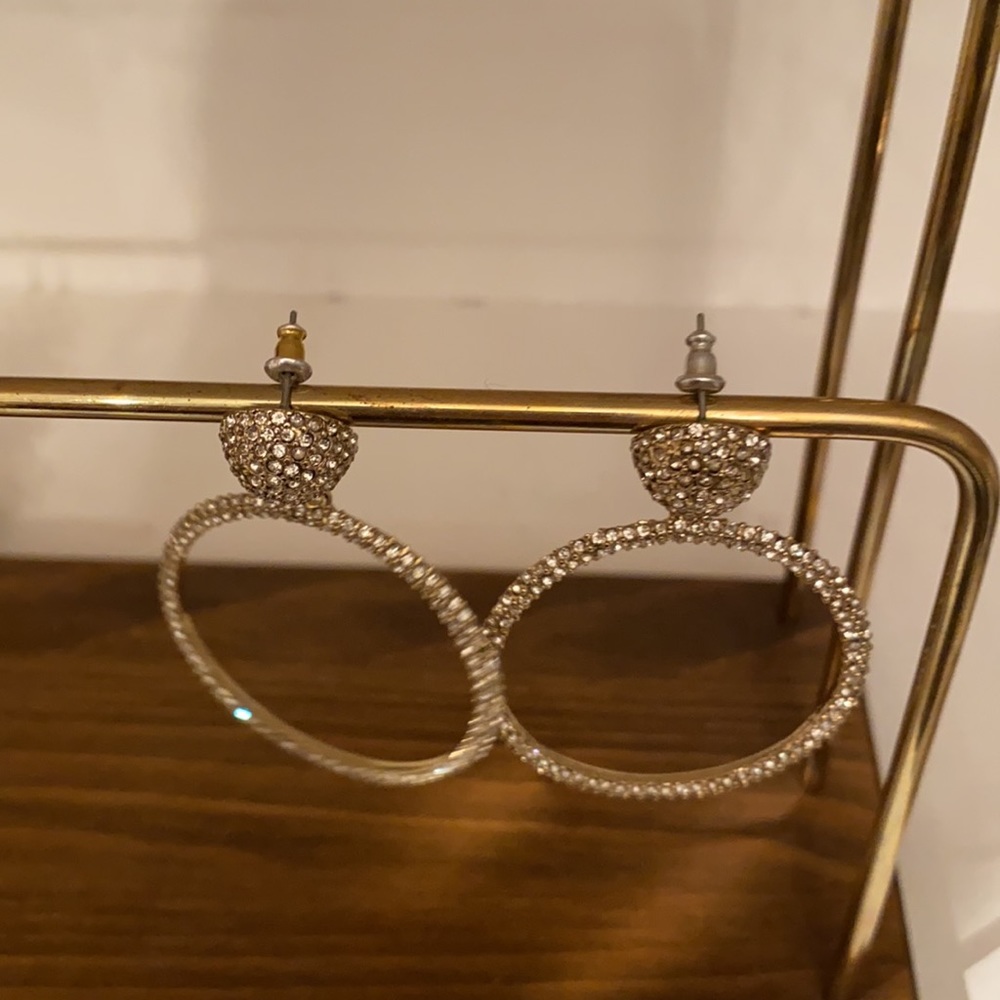 BCBG HOOPS - Picture 3 of 5